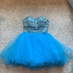 Cute blue homecoming dress